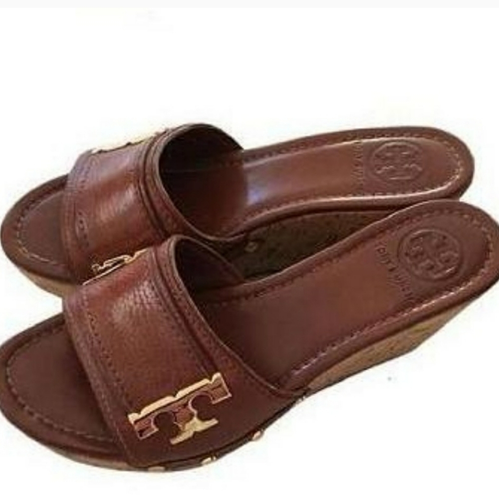Like new! TORY BURCH brown Pamela wedges